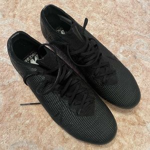 Nike Vapor Elite Low-Top Soccer Cleat